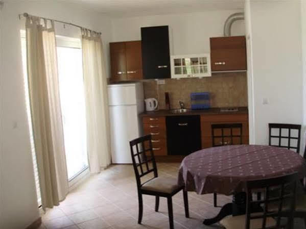 Apartments Mazuran هفار المظهر الخارجي الصورة